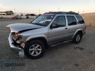 2003 Nissan Pathfinder LE z VIN JN8DR09X83W712947, wystawiony jako Copart lot #82863794 z przebiegiem 224 986 mil mil oraz Szkoda całkowita • Salvage title. Historia ofert i sprzedaży dostępna na DreamBid. Obrazek 1.