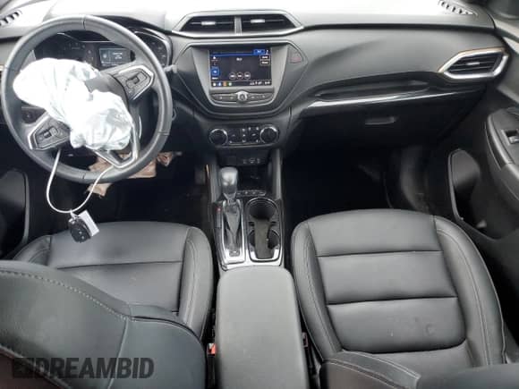 2023 Chevrolet TrailBlazer ACTIV z VIN KL79MSSL6PB062772, wystawiony jako Copart lot #70649025 z przebiegiem 74 768 mil mil oraz Nie do naprawy • Non repairable. Historia ofert i sprzedaży dostępna na DreamBid. Obrazek 8.