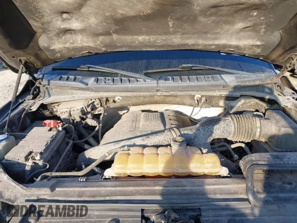 2015 Ford F-150 XLT with VIN 1FTEW1EG7FFB61354, listed as a IAAI auction lot 42822277 with 184,661 mi miles and . Bid and sale history available at DreamBid. Image 10.