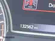 2017 Nissan Pathfinder S z VIN 5N1DR2MN1HC673409, wystawiony jako IAAI lot #41992057 z przebiegiem 132 562 mil mil oraz . Historia ofert i sprzedaży dostępna na DreamBid. Obrazek 16.