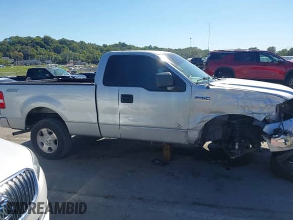 2006 Ford F-150 XL с VIN 1FTRF12226NA15542, выставлен на аукционе IAAI как лот 43391531 с пробегом 147 428 миль миль и . История ставок и продаж доступна на DreamBid. Изображение 13.