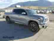 2019 Toyota Tundra SR5 с VIN 5TFHY5F15KX845980, выставлен на аукционе Copart как лот 71916695 с пробегом 97 577 миль миль и Списание • Salvage title. История ставок и продаж доступна на DreamBid. Изображение 4.