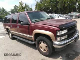 1999 Chevrolet Suburban с VIN 1GNFK16R2XJ542907, выставлен на аукционе IAAI как лот 42820274 с пробегом 180 049 миль миль и . История ставок и продаж доступна на DreamBid. Изображение 1.