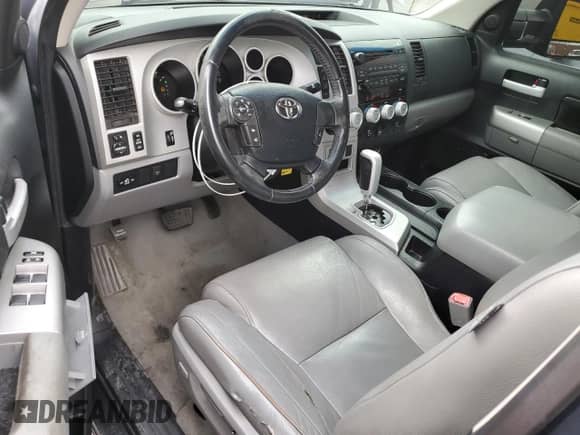 2007 Toyota Tundra Limited z VIN 5TFRV58137X020232, wystawiony jako Copart lot #86535285 z przebiegiem 176 818 mil mil oraz Szkoda całkowita • Salvage title. Historia ofert i sprzedaży dostępna na DreamBid. Obrazek 8.
