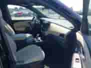 2022 Chevrolet Traverse LS z VIN 1GNERFKW8NJ121450, wystawiony jako IAAI lot #43007146 z przebiegiem 69 134 mil mil oraz . Historia ofert i sprzedaży dostępna na DreamBid. Obrazek 5.