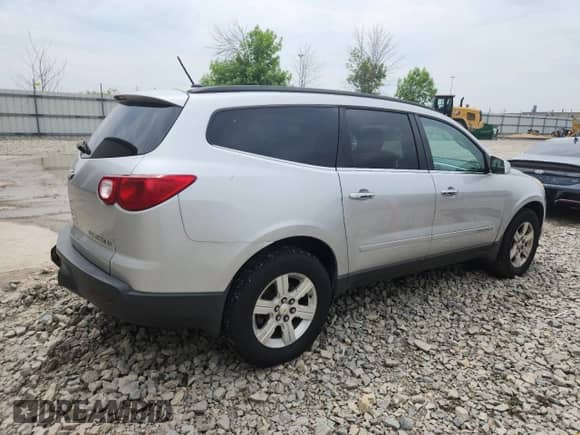 2009 Chevrolet Traverse 1LT with VIN 1GNER23D69S100523, listed as a Copart auction lot 60111455 with Not provided miles and Non repairable. Bid and sale history available at DreamBid. Image 3.