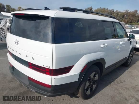 2025 Hyundai Santa Fe SEL с VIN 5NMP24G1XSH017731, выставлен на аукционе IAAI как лот 42247930 с пробегом 4 704 миль миль и . История ставок и продаж доступна на DreamBid. Изображение 4.