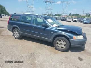 2006 Volvo XC70 with VIN YV4SZ592661242582, listed as a IAAI auction lot 42600582 with 159,399 mi miles and . Bid and sale history available at DreamBid. Image 1.