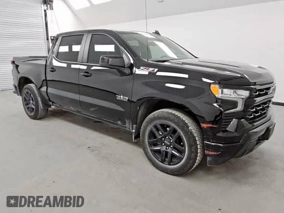 2024 Chevrolet Silverado 1500 RST with VIN 1GCUDEE87RZ256369, listed as a Copart auction lot 70054035 with 37,773 mi miles and Clean title. Bid and sale history available at DreamBid. Image 4.