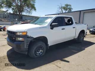 2020 Chevrolet Silverado 1500 Work Truck z VIN 3GCPYAEH3LG171840, wystawiony jako Copart lot #54873685 z przebiegiem 144 768 mil mil oraz Szkoda całkowita • Salvage title. Historia ofert i sprzedaży dostępna na DreamBid. Obrazek 1.