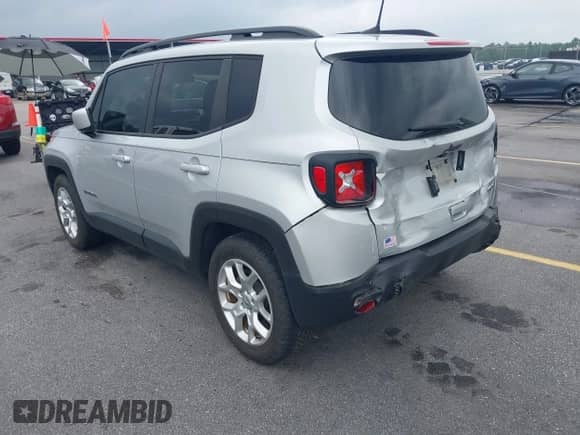 2018 Jeep Renegade Latitude with VIN ZACCJABB5JPH38323, listed as a IAAI auction lot 42938432 with 67,697 mi miles and . Bid and sale history available at DreamBid. Image 3.