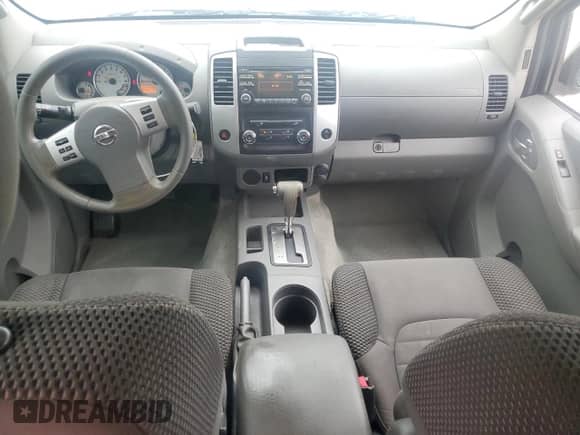 2014 Nissan Frontier SV z VIN 1N6AD0ER0EN743717, wystawiony jako Copart lot #68510725 z przebiegiem 127 940 mil mil oraz Szkoda całkowita • Salvage title. Historia ofert i sprzedaży dostępna na DreamBid. Obrazek 8.