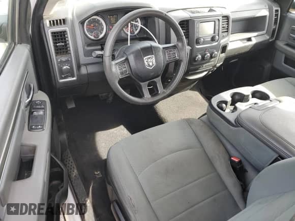 2019 Ram 1500 Tradesman with VIN 3C6JR6DT1KG506072, listed as a Copart auction lot 86143835 with 118,971 mi miles and Clean title. Bid and sale history available at DreamBid. Image 8.