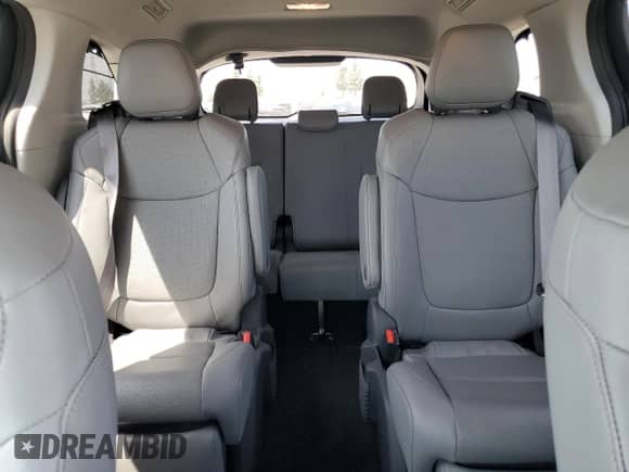 2024 Toyota Sienna Limited с VIN 5TDZRKEC6RS189999, выставлен на аукционе Copart как лот 62719365 с пробегом 21 225 миль миль и Списание • Salvage title. История ставок и продаж доступна на DreamBid. Изображение 10.