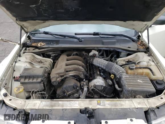 2007 Chrysler 300 with VIN 2C3KA43R37H888695, listed as a Copart auction lot 56928555 with 137,389 mi miles and Salvage title. Bid and sale history available at DreamBid. Image 11.