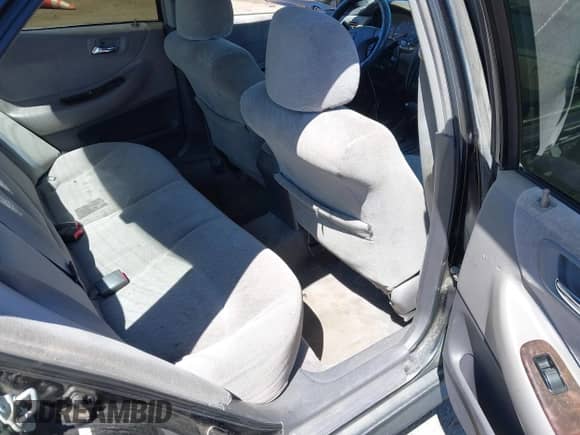 2002 Honda Accord SE with VIN 1HGCG56702A112502, listed as a IAAI auction lot 42930750 with 211,768 mi miles and . Bid and sale history available at DreamBid. Image 8.