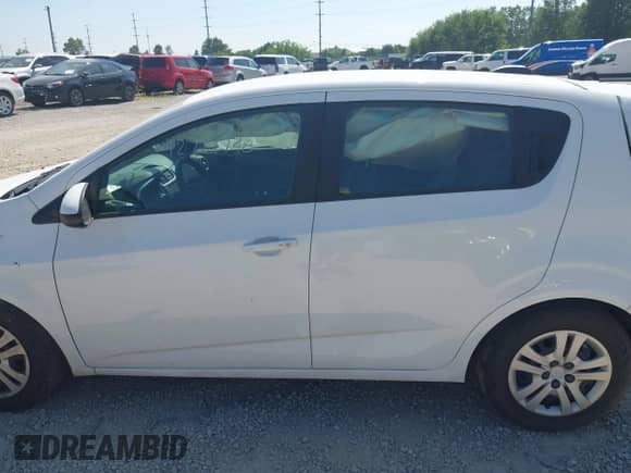 2020 Chevrolet Sonic LT with VIN 1G1JG6SBXL4100324, listed as a IAAI auction lot 42721748 with 129,133 mi miles and . Bid and sale history available at DreamBid. Image 15.