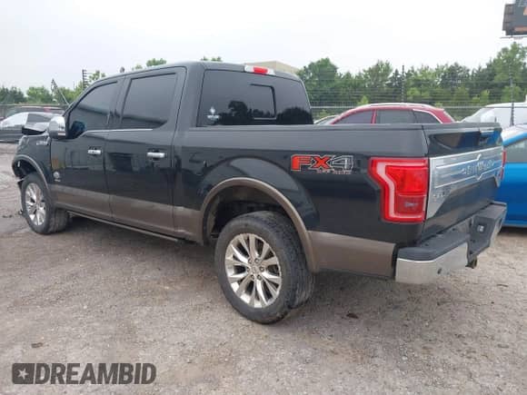 2015 Ford F-150 XLT z VIN 1FTEW1EGXFFB90251, wystawiony jako IAAI lot #42312917 z przebiegiem 136 503 mil mil oraz . Historia ofert i sprzedaży dostępna na DreamBid. Obrazek 3.