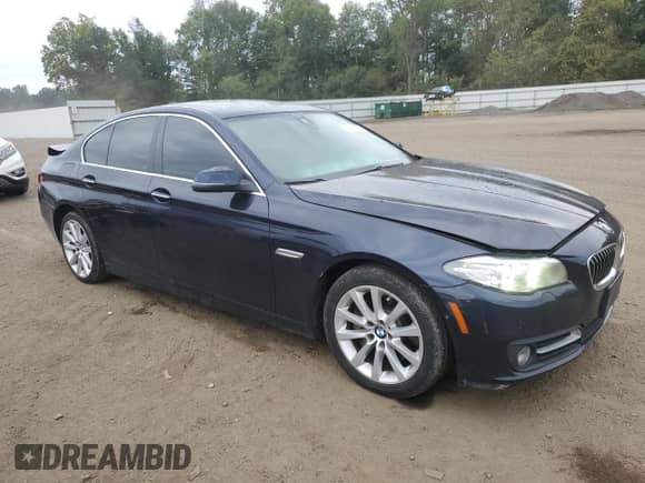 2016 BMW 5 Series 535i xDrive с VIN WBA5B3C51GG261113, выставлен на аукционе Copart как лот 84358935 с пробегом 157 554 миль миль и Списание • Salvage title. История ставок и продаж доступна на DreamBid. Изображение 4.