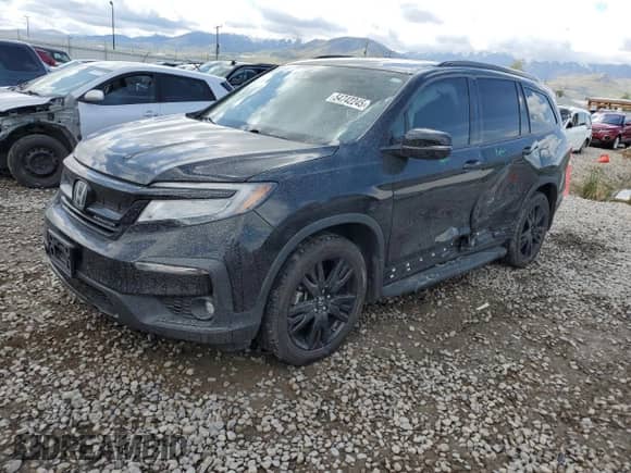 2020 Honda Pilot Black Edition z VIN 5FNYF6H7XLB001054, wystawiony jako Copart lot #54742245 z przebiegiem 62 097 mil mil oraz Szkoda całkowita • Salvage title. Historia ofert i sprzedaży dostępna na DreamBid. Obrazek 1.