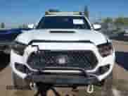 2019 Toyota Tacoma SR с VIN 3TMCZ5AN9KM210767, выставлен на аукционе IAAI как лот 43363140 с пробегом 119 947 миль миль и . История ставок и продаж доступна на DreamBid. Изображение 12.