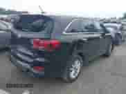 2019 Kia Sorento L z VIN 5XYPG4A38KG581934, wystawiony jako IAAI lot #42269462 z przebiegiem 89 900 mil mil oraz . Historia ofert i sprzedaży dostępna na DreamBid. Obrazek 4.