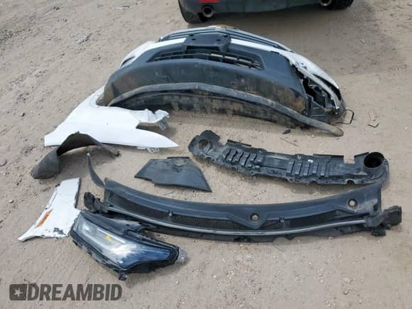 2022 Chevrolet Traverse LT с VIN 1GNERHKW1NJ134178, выставлен на аукционе Copart как лот 61981005 с пробегом 87 966 миль миль и Списание • Salvage title. История ставок и продаж доступна на DreamBid. Изображение 13.