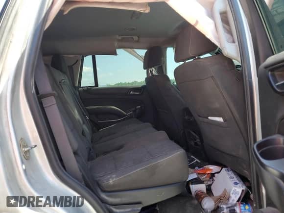 2017 Chevrolet Tahoe LS с VIN 1GNSCAKC4HR315900, выставлен на аукционе Copart как лот 60247225 с пробегом Не указан миль и Списание • Salvage title. История ставок и продаж доступна на DreamBid. Изображение 11.
