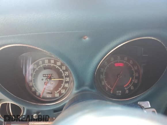 1969 Chevrolet Corvette с VIN 194379S729536, выставлен на аукционе Copart как лот 54680744 с пробегом 53 295 миль миль и Списание • Salvage title. История ставок и продаж доступна на DreamBid. Изображение 9.