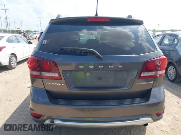 2017 Dodge Journey Crossroad with VIN 3C4PDCGB5HT544911, listed as a IAAI auction lot 42407523 with 195,549 mi miles and . Bid and sale history available at DreamBid. Image 16.