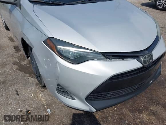 2019 Toyota Corolla LE с VIN 2T1BURHE2KC205538, выставлен на аукционе IAAI как лот 43252919 с пробегом 101 513 миль миль и . История ставок и продаж доступна на DreamBid. Изображение 6.