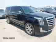 2015 Cadillac Escalade ESV Premium z VIN 1GYS4JKJ1FR290370, wystawiony jako IAAI lot #42798963 z przebiegiem 179 935 mil mil oraz . Historia ofert i sprzedaży dostępna na DreamBid. Obrazek 1.