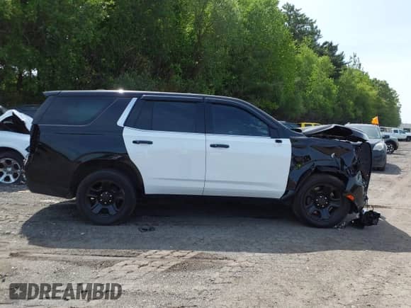 2023 Chevrolet Tahoe Commercial с VIN 1GNSKLED6PR430385, выставлен на аукционе IAAI как лот 42170256 с пробегом 26 121 миль миль и . История ставок и продаж доступна на DreamBid. Изображение 13.