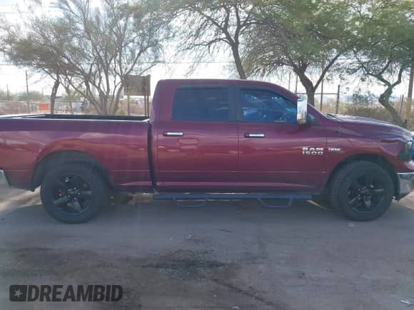 2018 Ram 1500 Big Horn с VIN 1C6RR6TT7JS149184, выставлен на аукционе IAAI как лот 43209443 с пробегом 109 476 миль миль и . История ставок и продаж доступна на DreamBid. Изображение 13.