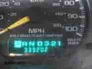 1999 Chevrolet Silverado 1500 LT1 с VIN 2GCEK19V5X1108309, выставлен на аукционе IAAI как лот 42246408 с пробегом 339 202 миль миль и . История ставок и продаж доступна на DreamBid. Изображение 16.