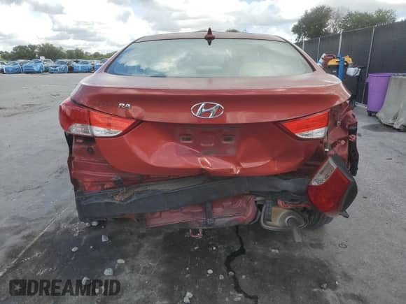 2011 Hyundai Elantra GLS z VIN KMHDH4AE3BU118207, wystawiony jako Copart lot #87442315 z przebiegiem 140 080 mil mil oraz Szkoda całkowita • Salvage title. Historia ofert i sprzedaży dostępna na DreamBid. Obrazek 6.
