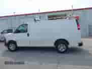 2016 Chevrolet Express Cargo z VIN 1GCWGAFF1G1148234, wystawiony jako IAAI lot #42650015 z przebiegiem 89 796 mil mil oraz . Historia ofert i sprzedaży dostępna na DreamBid. Obrazek 14.