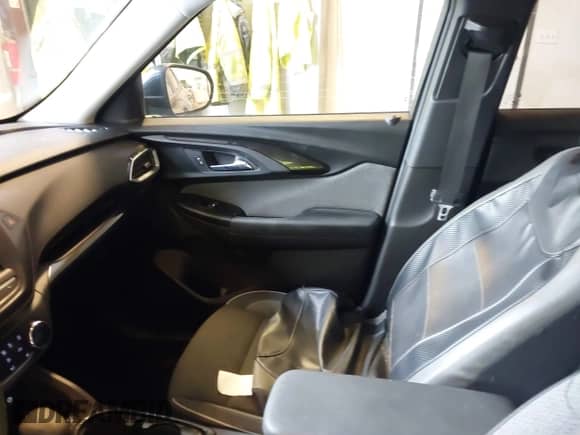 2023 Chevrolet TrailBlazer LT с VIN KL79MRSL4PB002384, выставлен на аукционе IAAI как лот 43260732 с пробегом 50 956 миль миль и . История ставок и продаж доступна на DreamBid. Изображение 5.