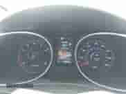 2015 Hyundai Santa Fe с VIN 5XYZU3LA2FG264230, выставлен на аукционе IAAI как лот 42790439 с пробегом 118 228 миль миль и . История ставок и продаж доступна на DreamBid. Изображение 7.