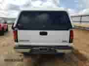 2005 GMC Sierra 1500 SLE z VIN 1GTEK19B85Z184567, wystawiony jako Copart lot #69142805 z przebiegiem Nie podano mil oraz Szkoda całkowita • Salvage title. Historia ofert i sprzedaży dostępna na DreamBid. Obrazek 6.