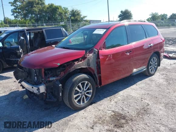 2016 Nissan Pathfinder S z VIN 5N1AR2MN5GC655738, wystawiony jako IAAI lot #43010348 z przebiegiem 141 588 mil mil oraz . Historia ofert i sprzedaży dostępna na DreamBid. Obrazek 2.