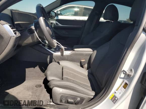 2024 BMW i4 M50 z VIN WBY33AW00RFS29496, wystawiony jako Copart lot #65289205 z przebiegiem 22 519 mil mil oraz Szkoda całkowita • Salvage title. Historia ofert i sprzedaży dostępna na DreamBid. Obrazek 7.