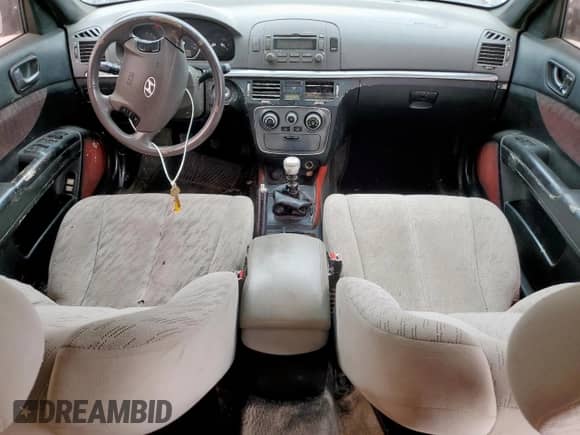 2006 Hyundai Sonata GL z VIN KMHET46C66A114122, wystawiony jako Copart lot #67100165 z przebiegiem 193 918 mil mil oraz Szkoda całkowita • Salvage title. Historia ofert i sprzedaży dostępna na DreamBid. Obrazek 8.