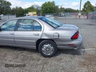 1996 Chevrolet Lumina z VIN 2G1WL52M5T1119727, wystawiony jako IAAI lot #43304089 z przebiegiem 86 373 mil mil oraz . Historia ofert i sprzedaży dostępna na DreamBid. Obrazek 6.
