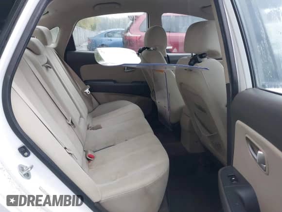 2008 Hyundai Elantra GLS с VIN KMHDU46D48U453075, выставлен на аукционе IAAI как лот 43218957 с пробегом 106 099 миль миль и . История ставок и продаж доступна на DreamBid. Изображение 8.