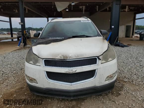 2010 Chevrolet Traverse LS z VIN 1GNLVEED7AJ198389, wystawiony jako Copart lot #66553105 z przebiegiem Nie podano mil oraz Szkoda całkowita • Salvage title. Historia ofert i sprzedaży dostępna na DreamBid. Obrazek 5.
