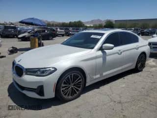 2023 BMW 5 Series 540i z VIN WBA53BJ05PCL27135, wystawiony jako Copart lot #59160375 z przebiegiem 14 552 mil mil oraz Szkoda całkowita • Salvage title. Historia ofert i sprzedaży dostępna na DreamBid. Obrazek 1.
