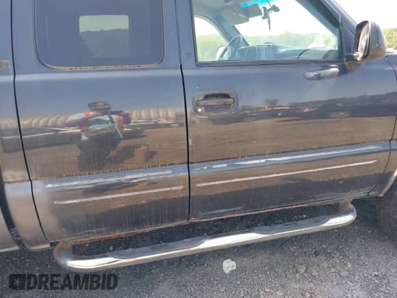2003 Chevrolet Silverado 1500 LT with VIN 1GCEK19T73E236168, listed as a IAAI auction lot 42423951 with 294,149 mi miles and . Bid and sale history available at DreamBid. Image 15.