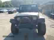 2003 Jeep Wrangler Rubicon с VIN 1J4FA69S23P310588, выставлен на аукционе Copart как лот 66919775 с пробегом 106 685 миль миль и Списание • Salvage title. История ставок и продаж доступна на DreamBid. Изображение 5.