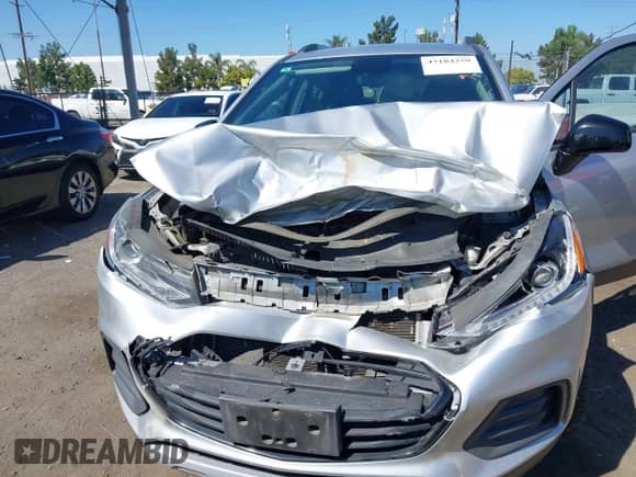 2019 Chevrolet Trax LT с VIN 3GNCJLSB0KL341616, выставлен на аукционе IAAI как лот 43184259 с пробегом 77 944 миль миль и . История ставок и продаж доступна на DreamBid. Изображение 6.